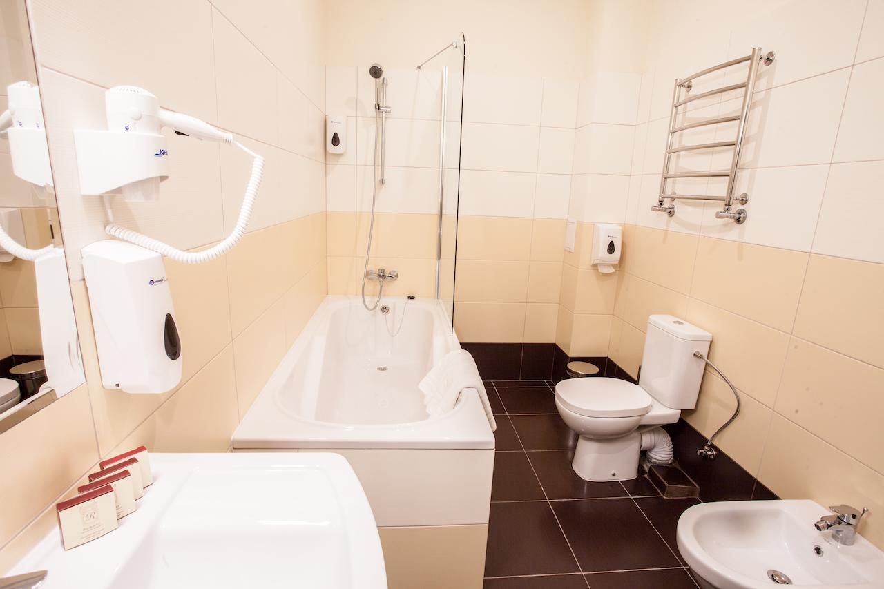 ホテル Optima スームィ 部屋 写真